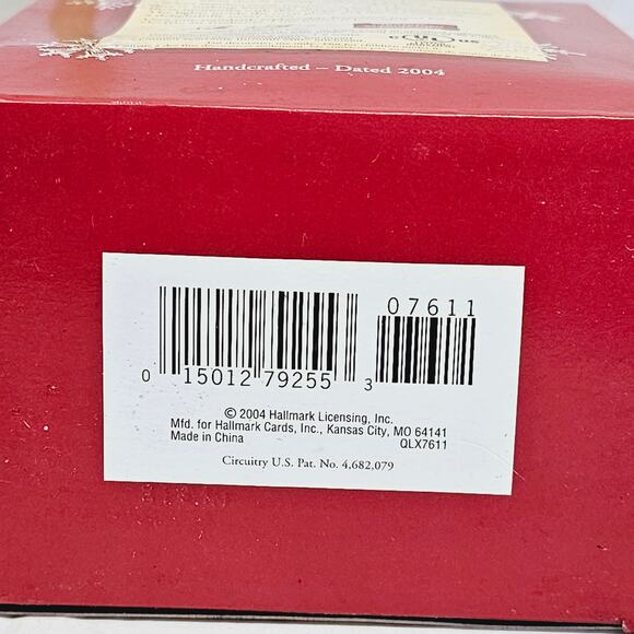 Hallmark Keepsake Ornament 2004 Christmas Cookies Oven Stove Magic Fragrance - Picture 6 of 6